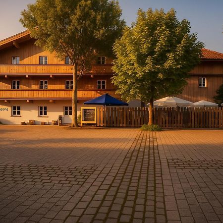 A8 Hotel Im Darchinger Hof Bed & Breakfast - Zwischen Holzkirchen Und Weyarn - Zwischen Muenchen Salzburg Und Innsbruck - Kurz Vor Dem Irschenberg Kültér fotó