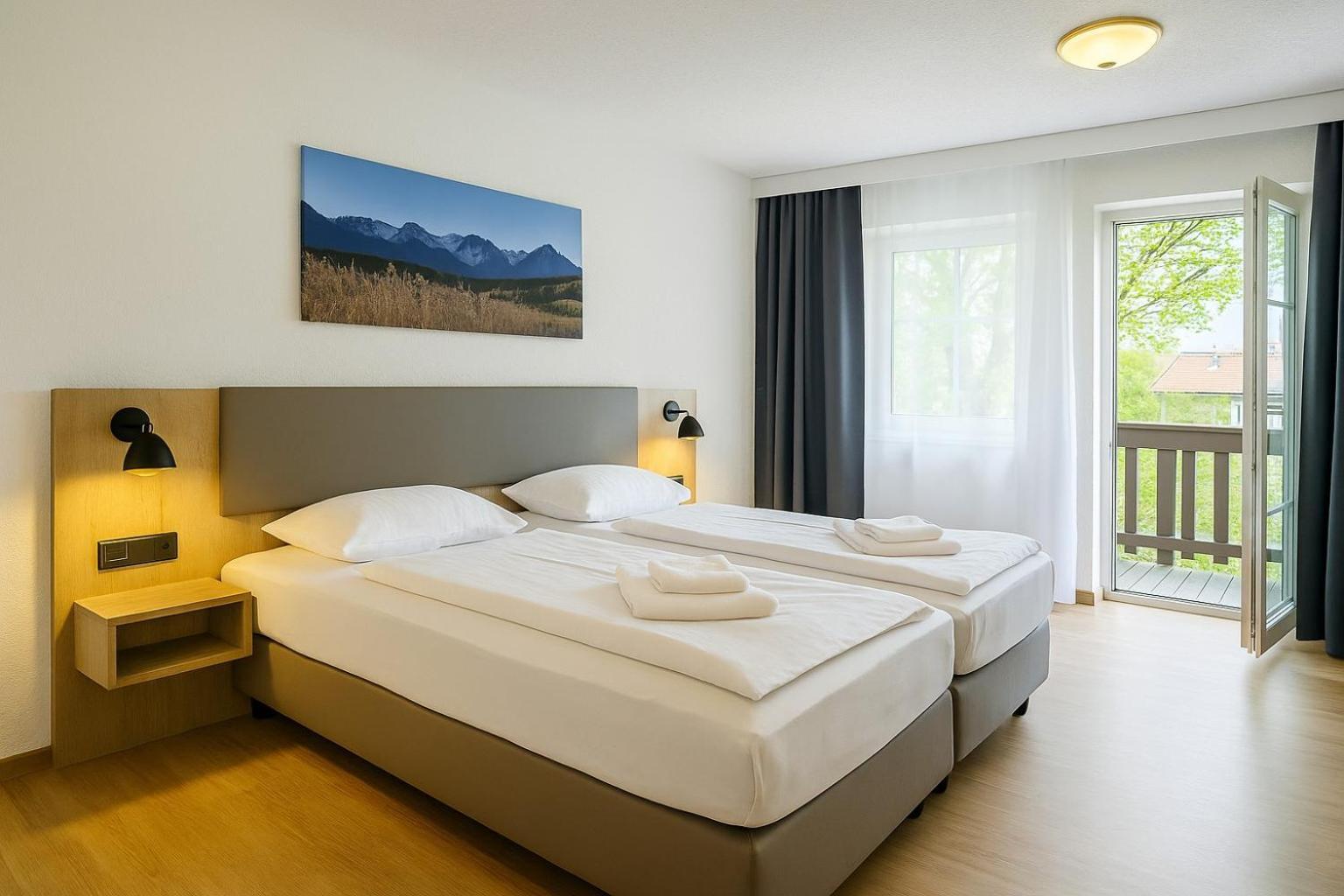 A8 Hotel Im Darchinger Hof Bed & Breakfast - Zwischen Holzkirchen Und Weyarn - Zwischen Muenchen Salzburg Und Innsbruck - Kurz Vor Dem Irschenberg Kültér fotó